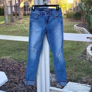 Universal Thread mid rise skinny jean size 0